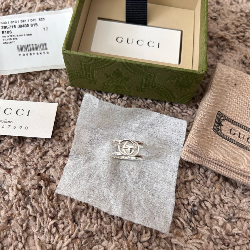 Gucci interlocking ring